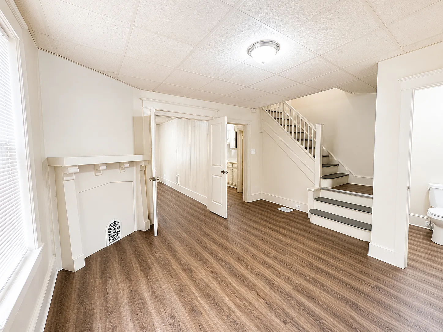 4 bed, 1.5 bath, 1108 sqft, $1,800 — Photo 4