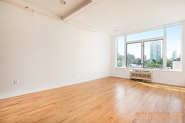 Rented by aptsandlofts.com