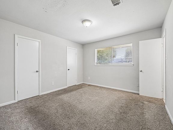 5th image of 10350 Stover St