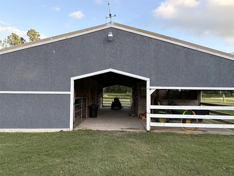 11524 Stidham Rd — Photo 3