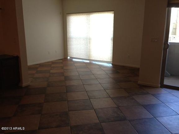 5th image of 525 W Lakeside Dr Unit 135