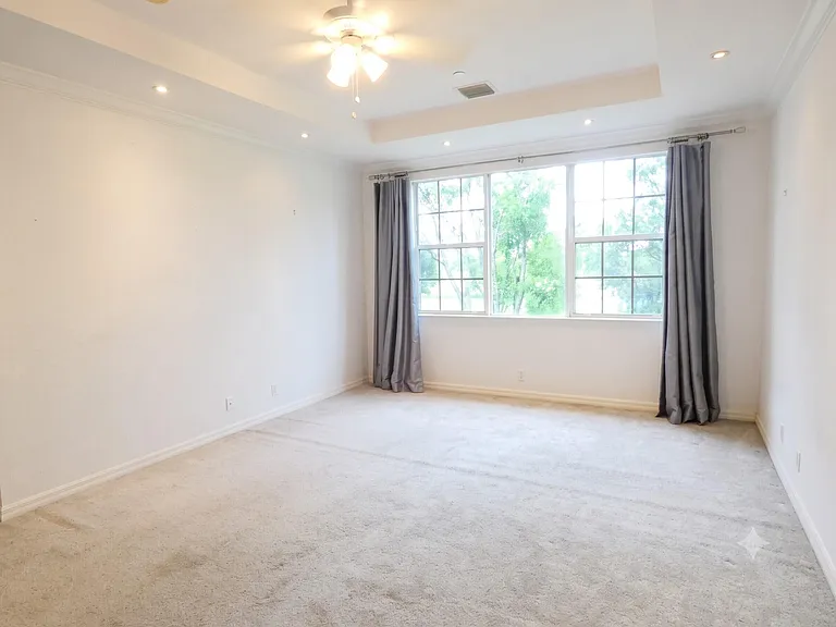 30 Beechdale Ln — Photo 13