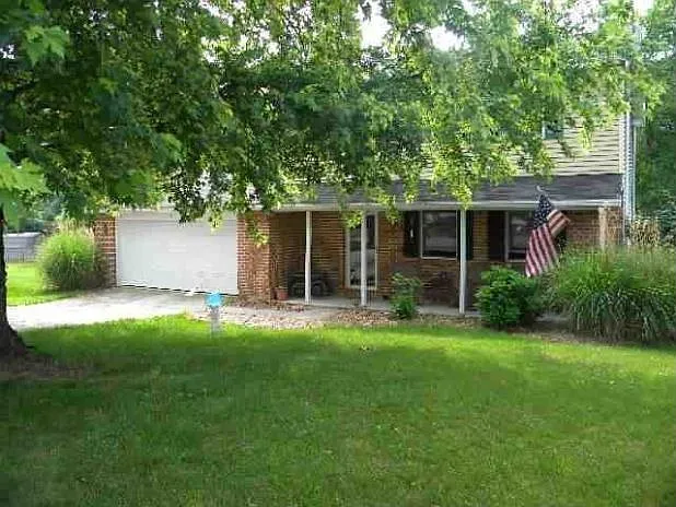 16 Briarwood Ct photo 1