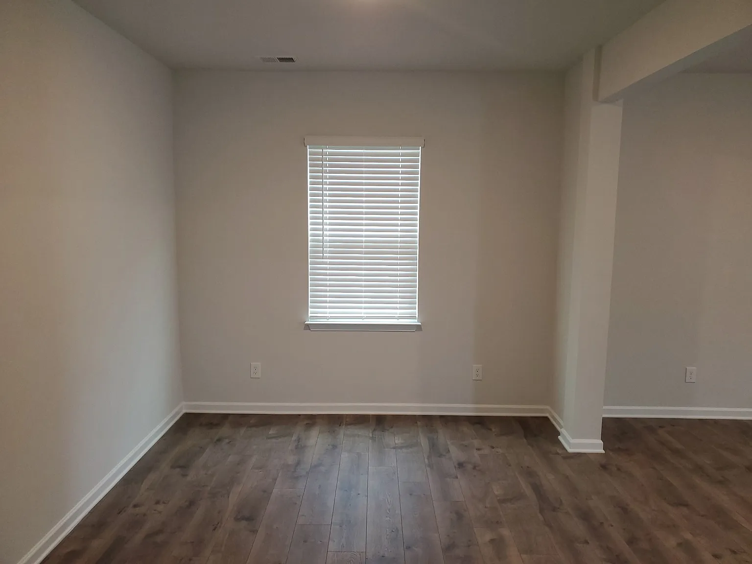 4 bed, 2.5 bath, 2892 sqft, $2,600 — Photo 4