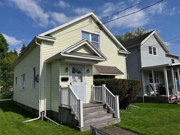 121 S 17th St, Olean, NY 14760