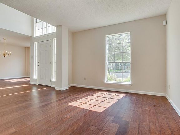 3rd image of 13229 Amasia Dr