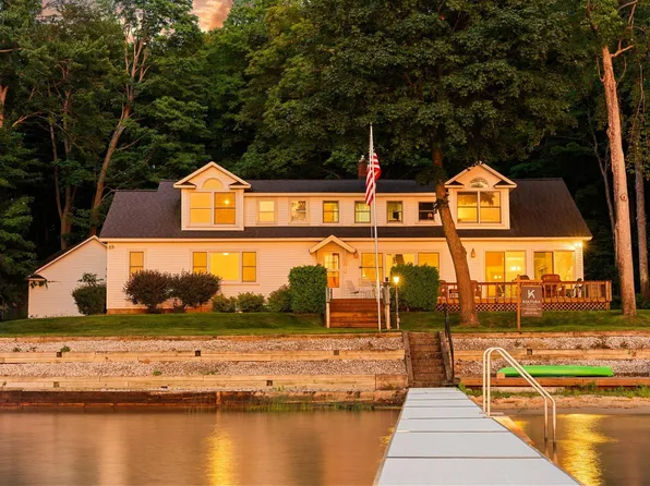 759 N South Long Lake Rd, Traverse City, MI 49685