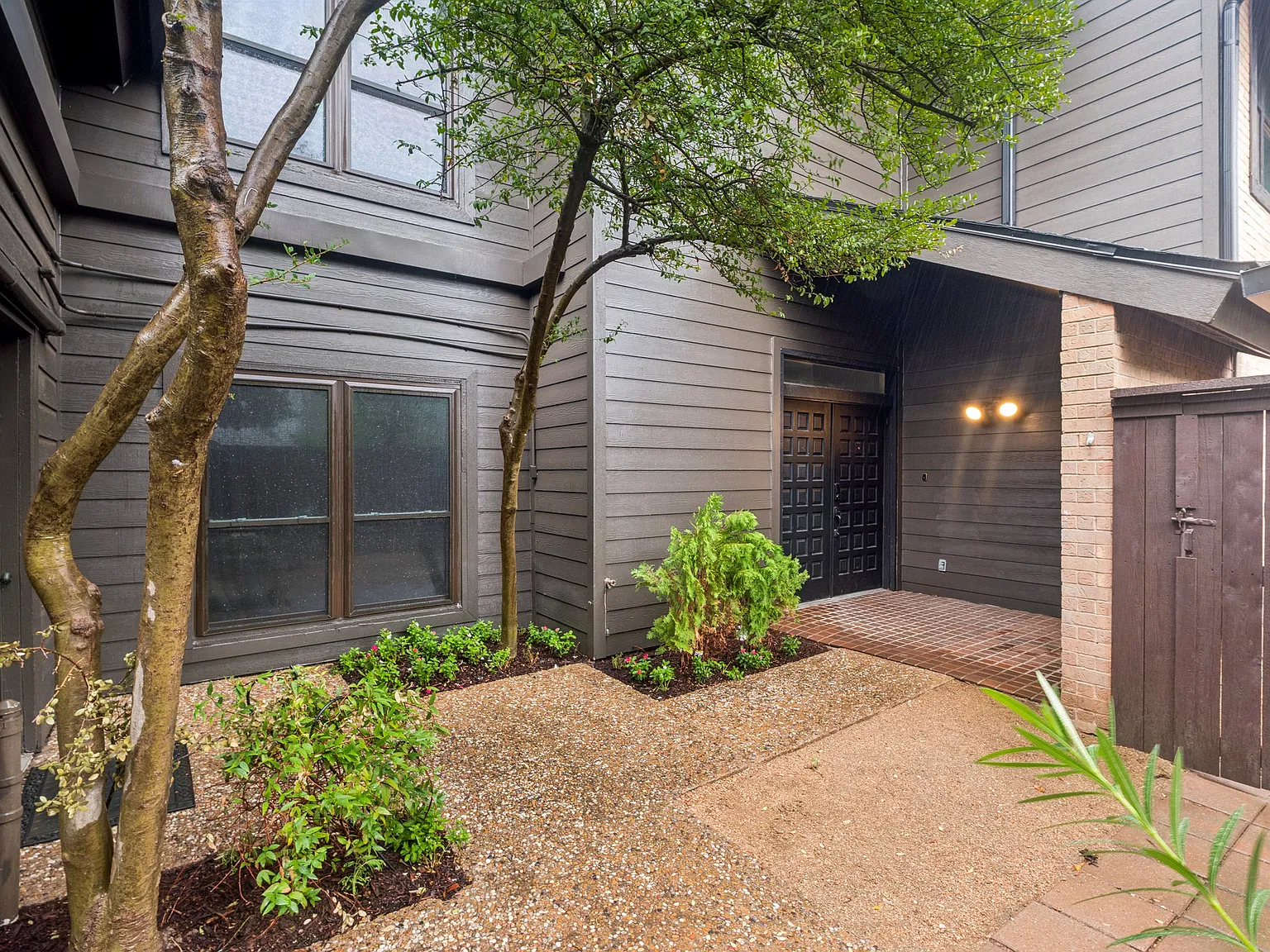 4 bed, 3000 sqft, $5,500 — Photo 1