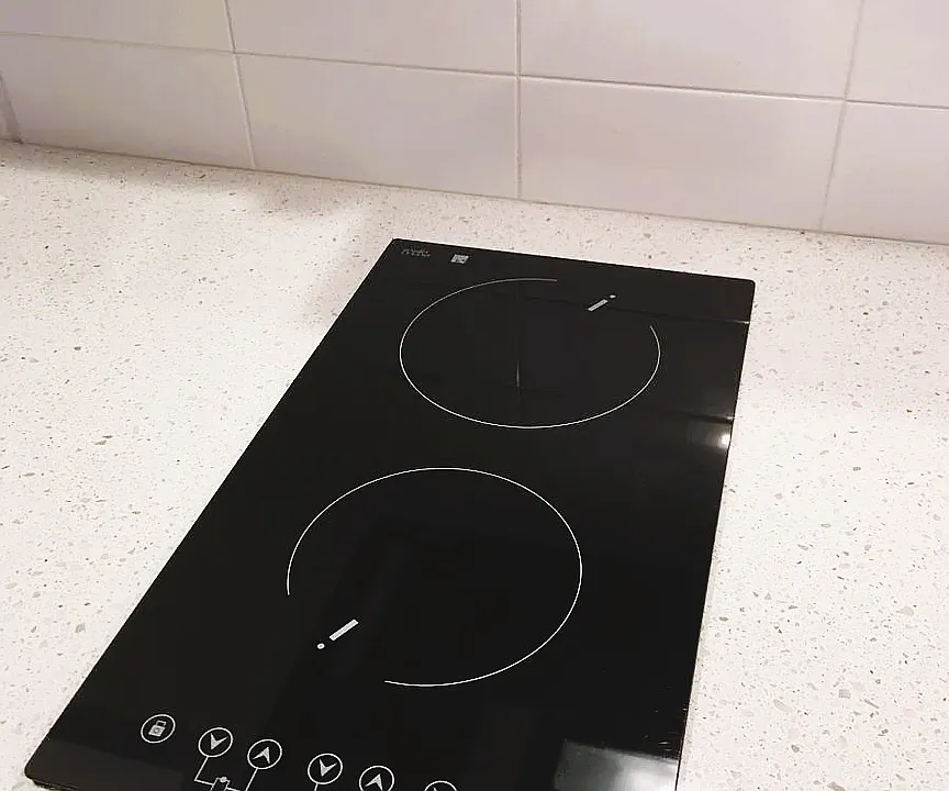 Induction cooktop