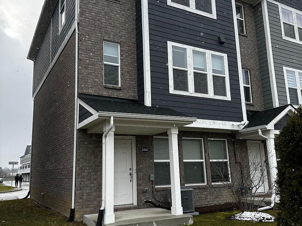1st image of 2901 Square Lake Ct