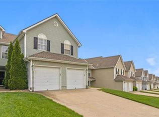 8117 N Elmwood Ave, Kansas City, MO 64119