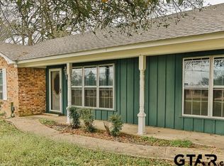 1417 S Main St #69, Lindale, TX 75771