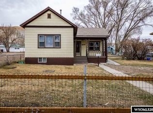 71 E 2nd North St, Green River, WY 82935