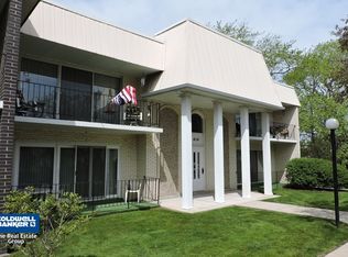 4114 W 99th St APT A, Oak Lawn, IL