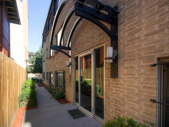5th image of 1332 N Williams St APT 202