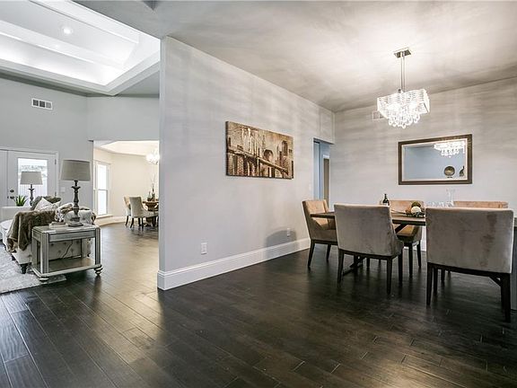 3rd image of 7608 Carta Valley Dr