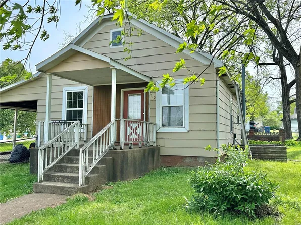 710 N Lincoln St, Desloge, MO 63601