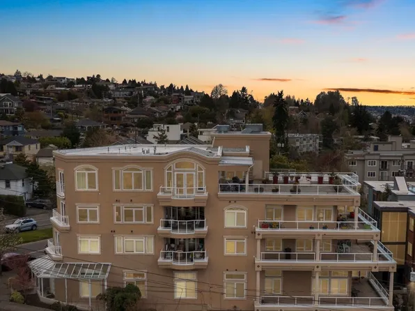 2100 Thorndyke Avenue W #402, Seattle, WA 98199