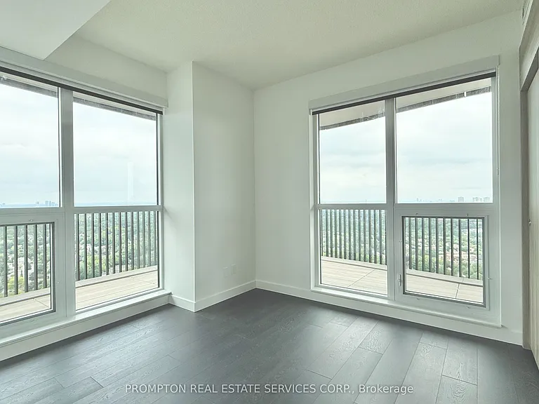 18 Esther Shiner Blvd #3503 — Photo 15