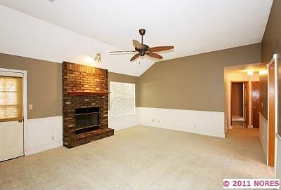 2nd image of 13763 S Poplar St E