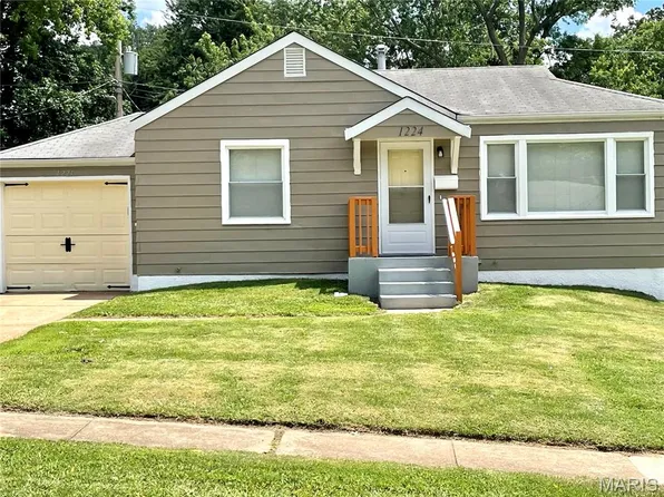 1224 Kilgore Dr, Saint Louis, MO 63137