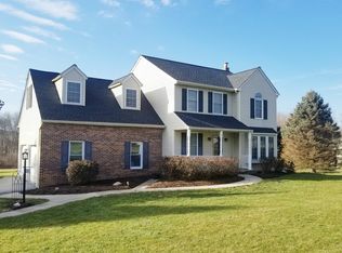 10 Vinelyn Ln, Coatesville, PA 19320