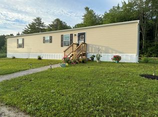 28 Wardtown Road, Freeport, ME 04032