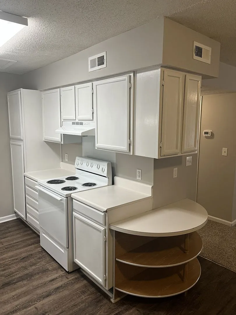 Creekside Retreat Townhomes — Photo 3