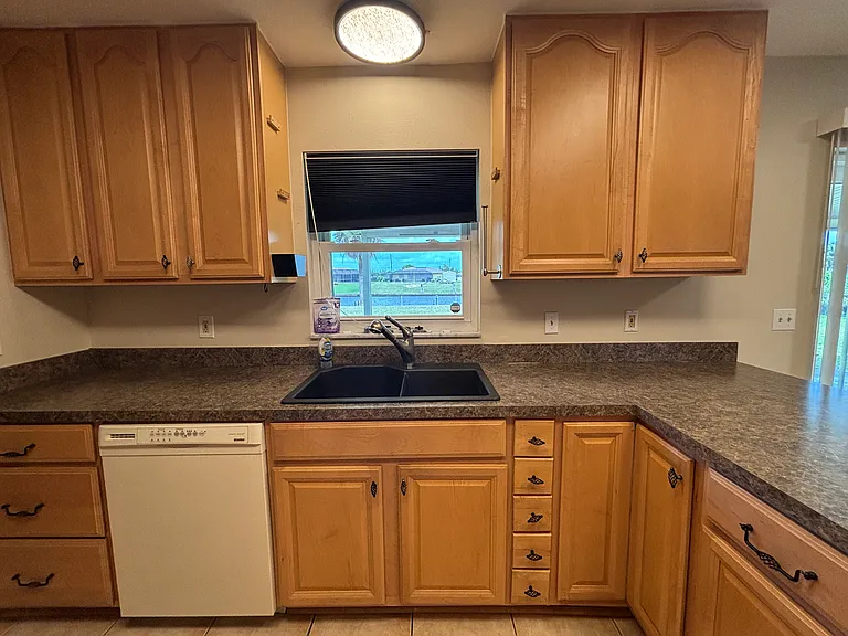 814 Spring Lake Blvd NW — Photo 9