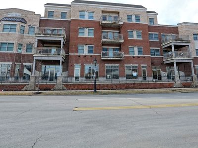 17200 Oak Park Ave Unit 401, Tinley Park, IL, 60477