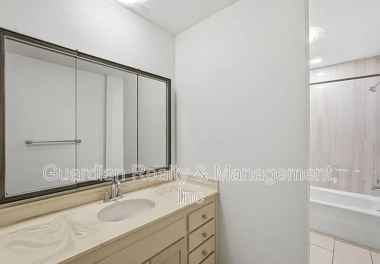 7238 E Joshua Tree Ln — Photo 28