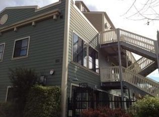 1555 32nd St APT 1, Oakland, CA 94608