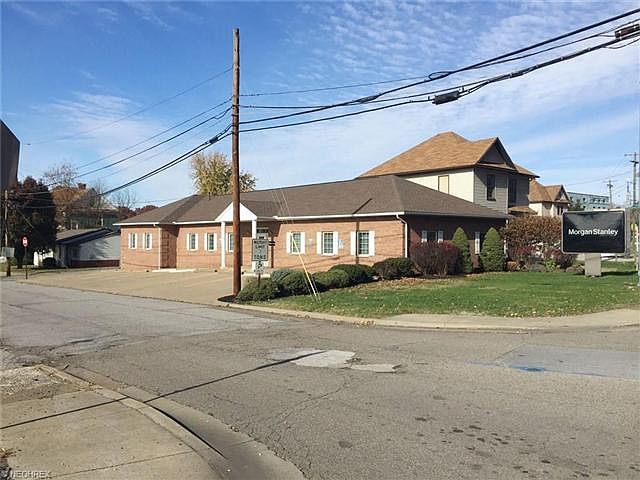 1st image of 3001 Murdoch Ave