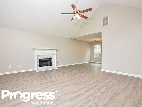 4th image of 1613 Cutters Mill Dr