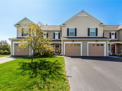6261 Watercress Dr, Farmington, NY, 14425