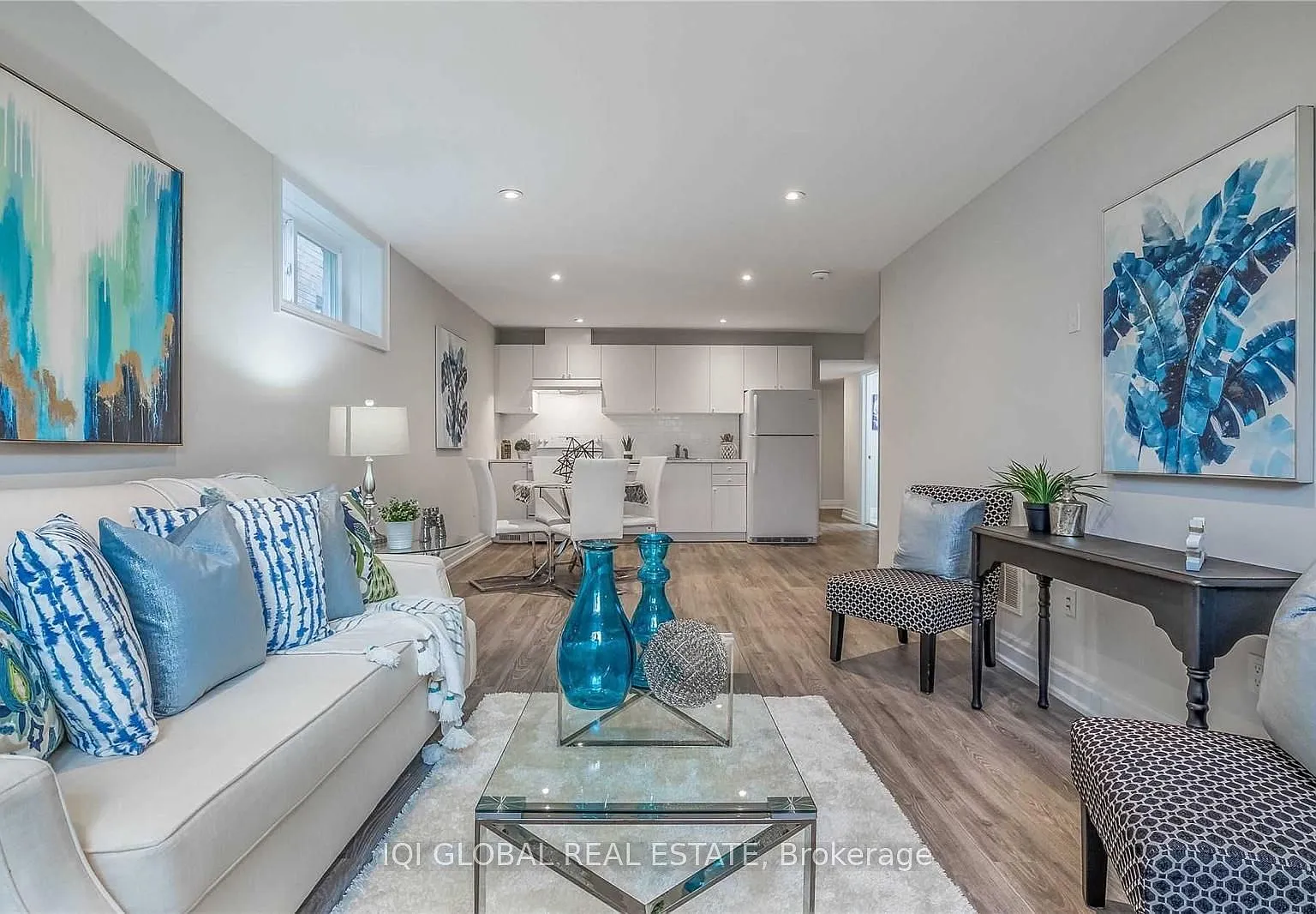 3 bed, $2,400 — Photo 1