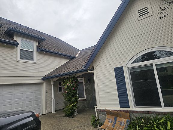 2nd image of 1442 Oak Grove Dr