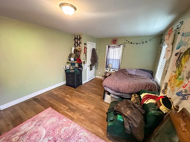 64 Grant Street — Photo 10