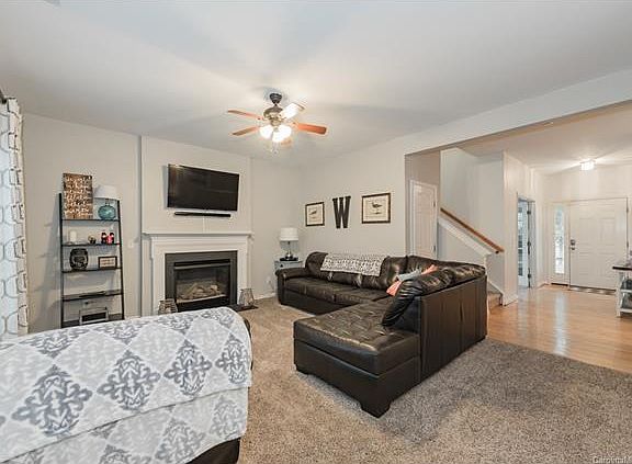5th image of 11812 Creek Turn Dr