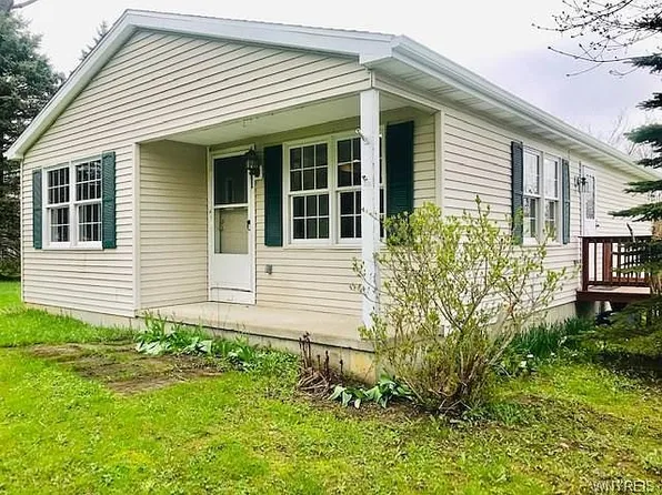 2939 Dutch Hollow Rd, Strykersville, NY 14145