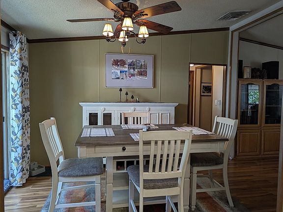 5th image of 679 Brentwood Dr Unit 4