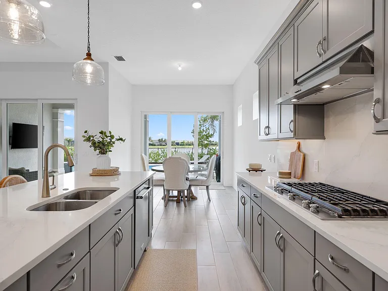 10466 Northbrook Circle Palm — Photo 11