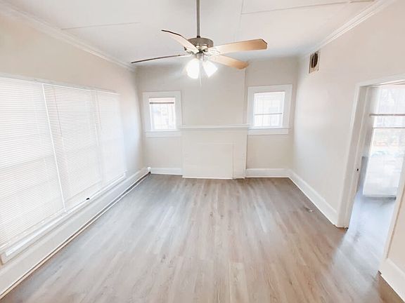 3rd image of 633 West Ave