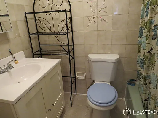 Rented by Halstead Real Estate | media 10