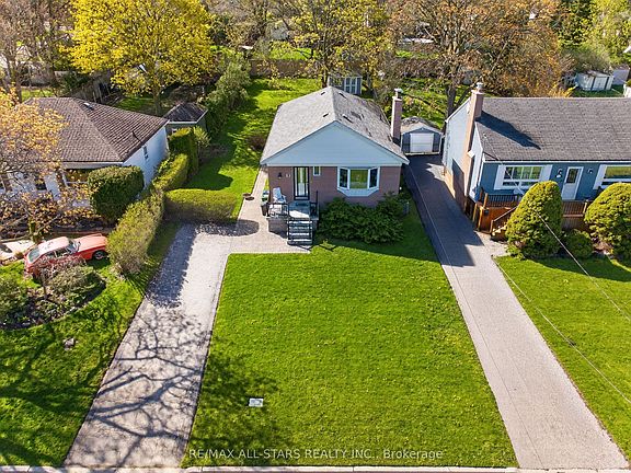 5th image of 9 Martindale Rd