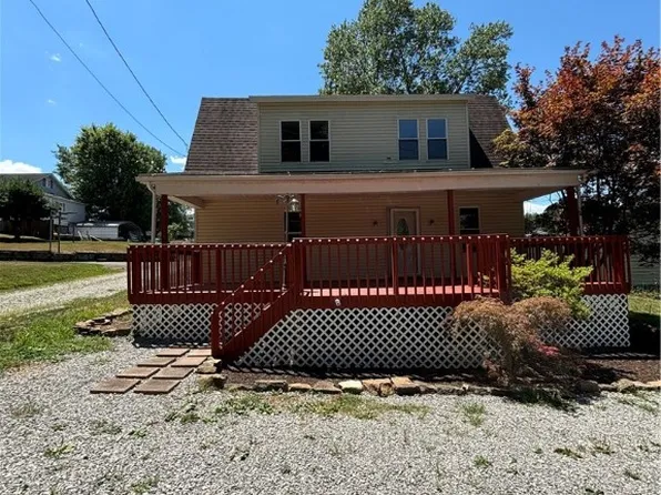 304 Crawford Ave, Hiller, PA 15444
