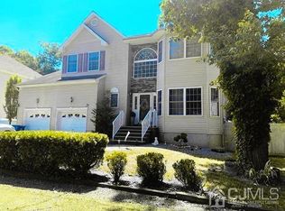 29 James Ave, Old Bridge, NJ 08857