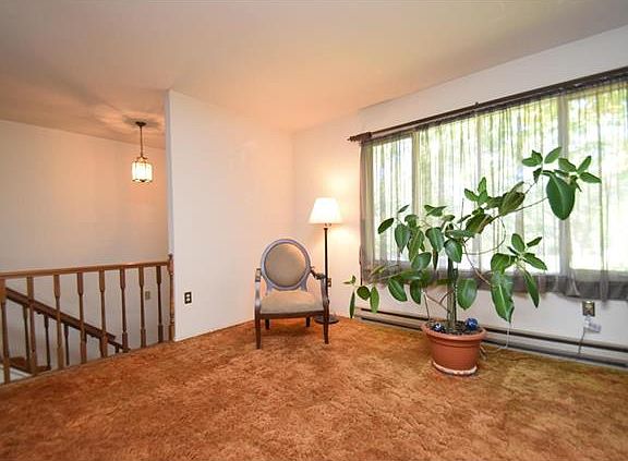 4th image of 3591 Bell Cir