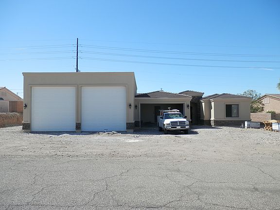 2nd image of 1151 Regency Dr