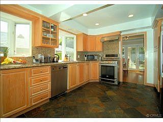 5th image of 12156 Laurel Terrace Dr